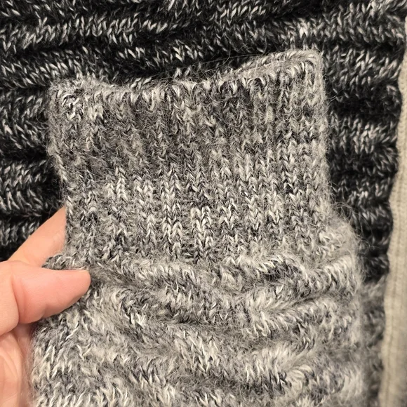 Vintage Abercrombie & Fitch Mohair-Blend Sweater – Size L - Picture 6 of 12